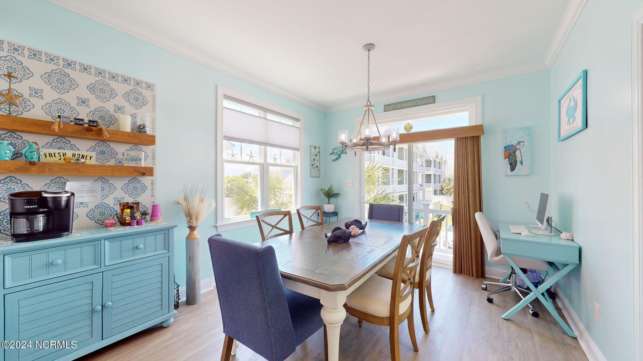 2800 West Fort Macon Road, Unit 5 Atlantic Beach, NC 28512 - Photo 18 of 44 Dining - Level 2