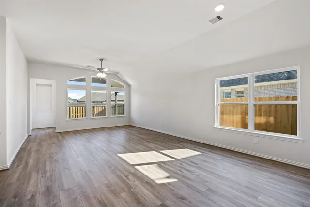 $371,990 | 30914 Lake Lila Trail, Waller, TX 77484