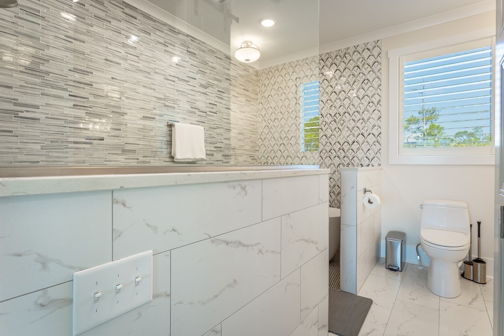 708 East Pine Avenue St. George Island, FL 32328 - Photo 18 of 78