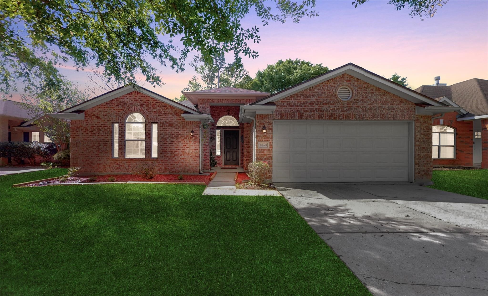 6014 Knollwood Trail Spring, TX 77373 - Photo 2 of 31 Twilight View