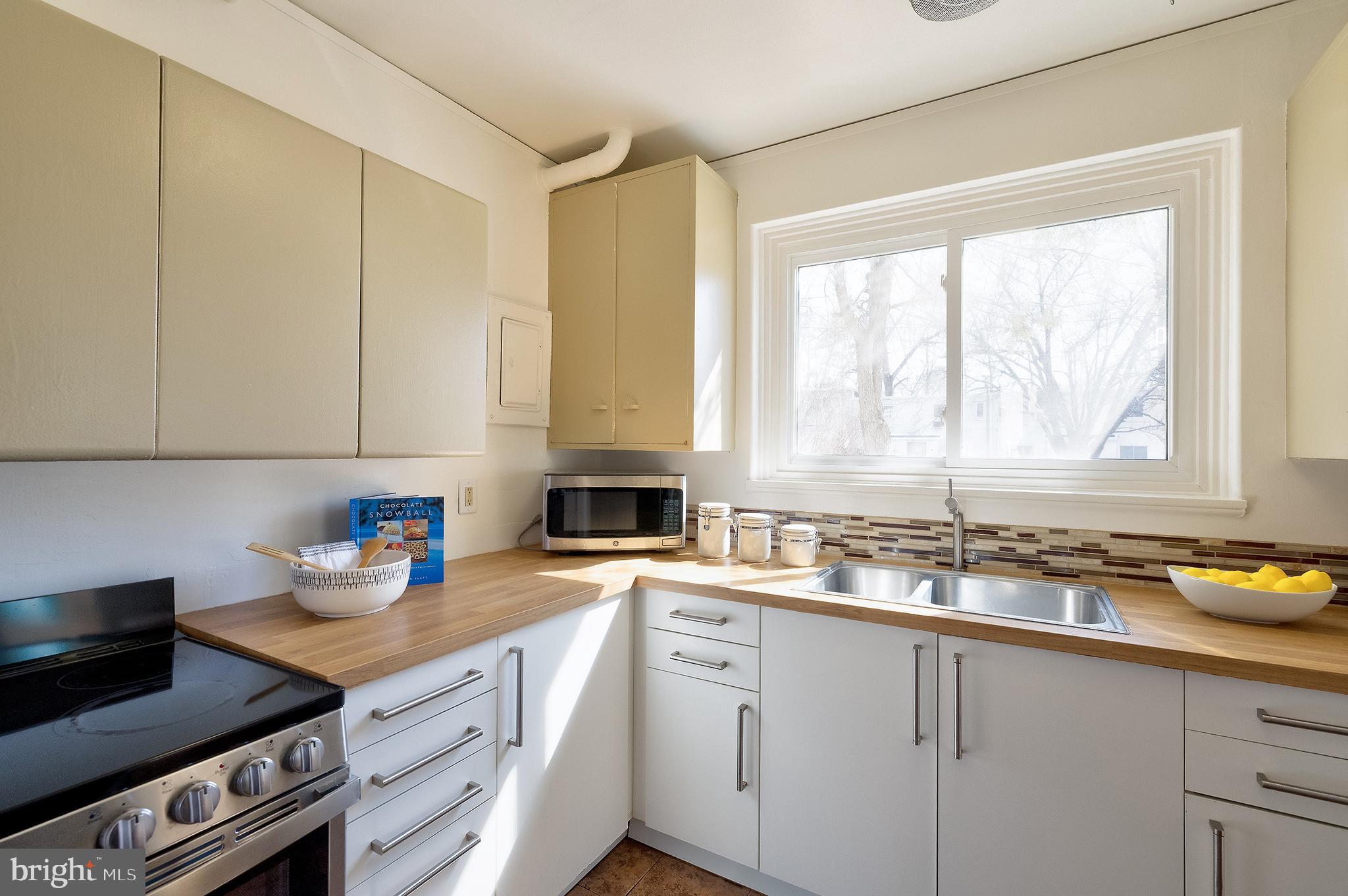 58 Crescent Road Greenbelt, MD 20770 - Photo 13 of 33