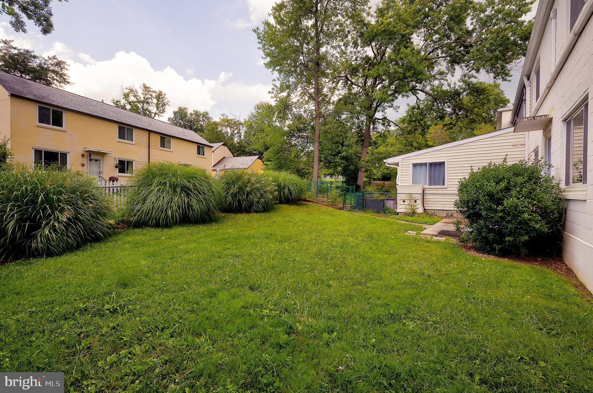 58 Crescent Road Greenbelt, MD 20770 - Photo 31 of 33