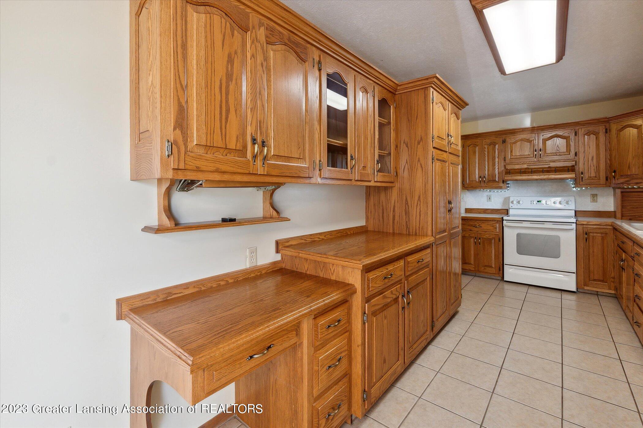 201 North Chester Road Charlotte, MI 48813 - Photo 18 of 49 18-201-N-Chester-Rd-Charlotte-MI-48813-W