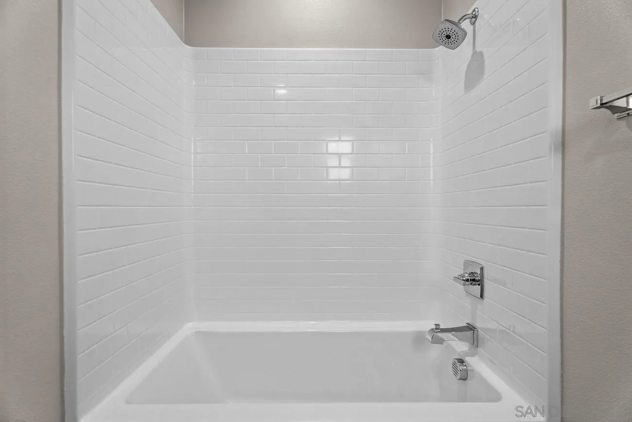 4326 Star Path Way, Unit 1 Oceanside, CA 92056 - Photo 33 of 46 Gallery Image 33