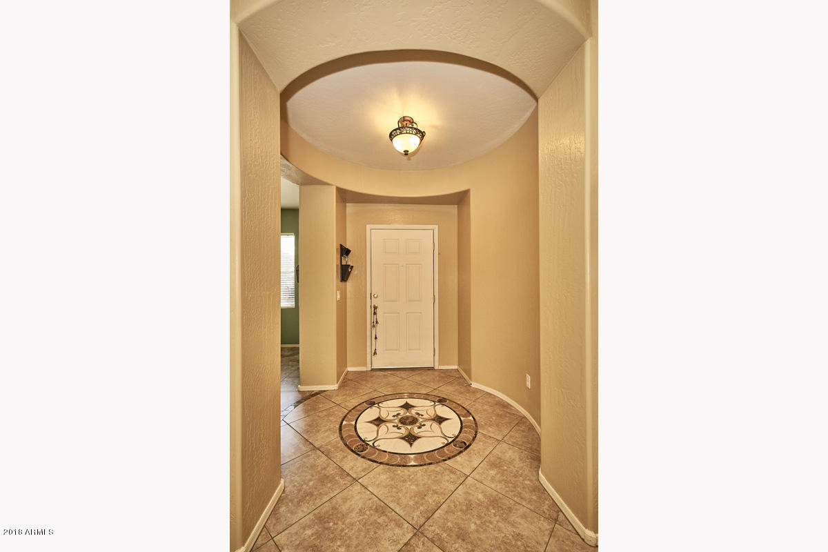 14972 West Bloomfield Road Surprise, AZ 85379 - Photo 3 of 42 Foyer