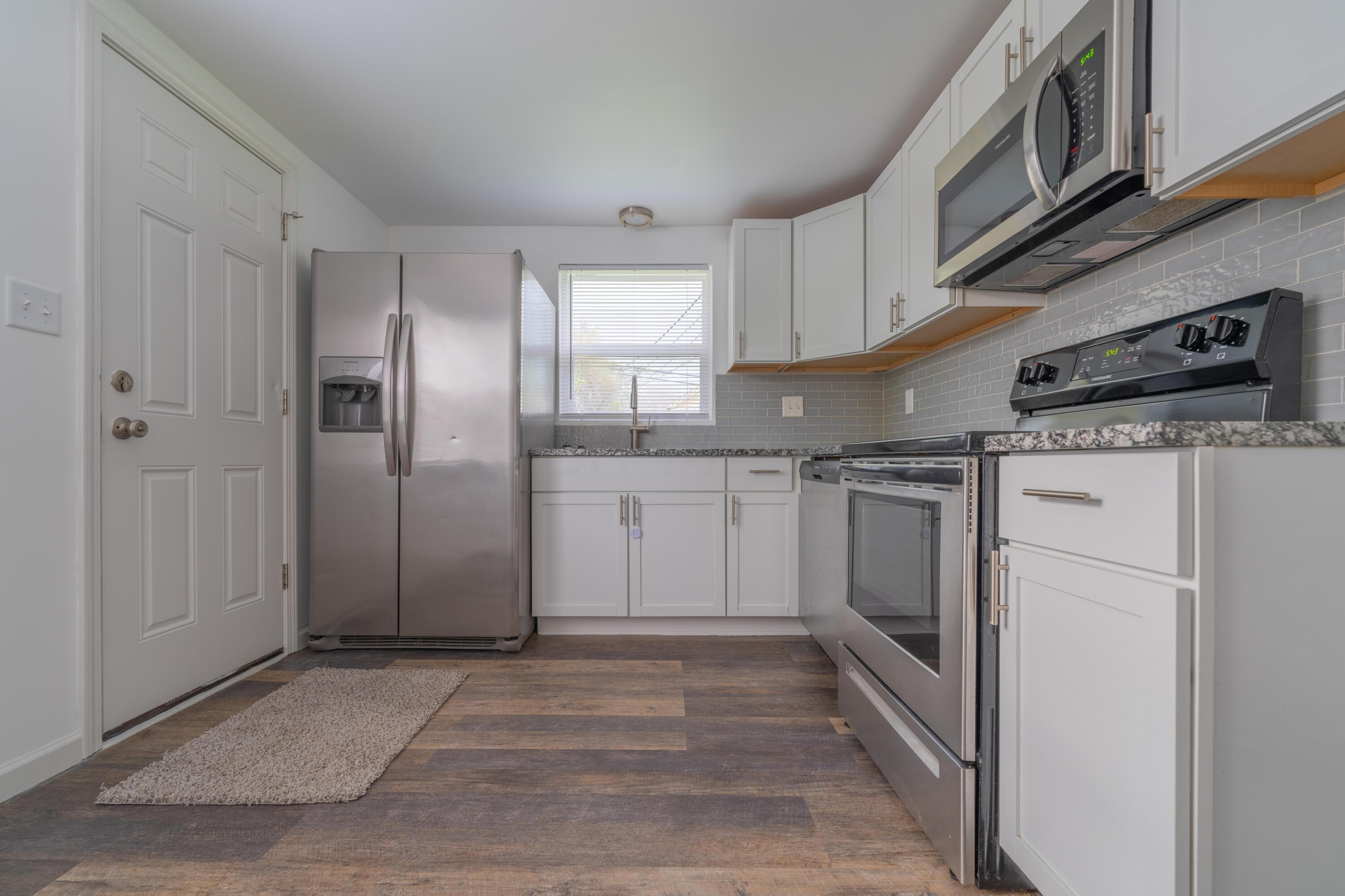 64 Fanchers Street Pickerington, OH 43147 - Photo 3 of 23 7RV03904-HDR