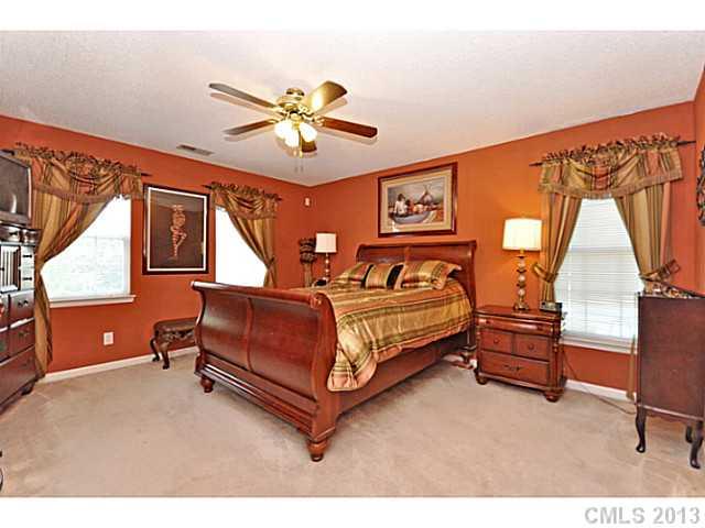 12419 Old Timber Road Charlotte, NC 28269 - Photo 11 of 13