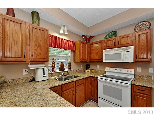 12419 Old Timber Road Charlotte, NC 28269 - Photo 3 of 13