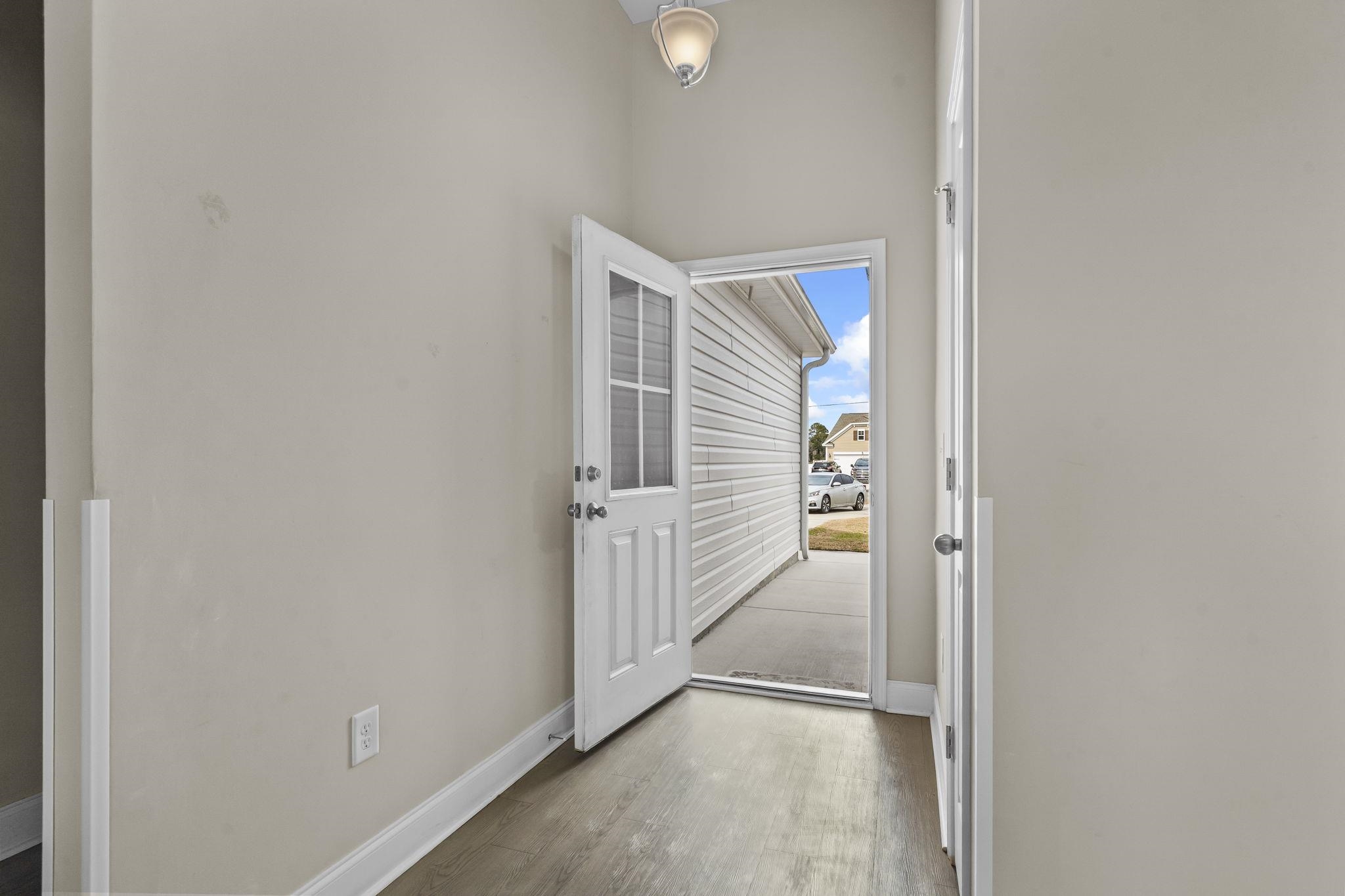 431 Hallie Martin Road Conway, SC 29527 - Photo 4 of 33