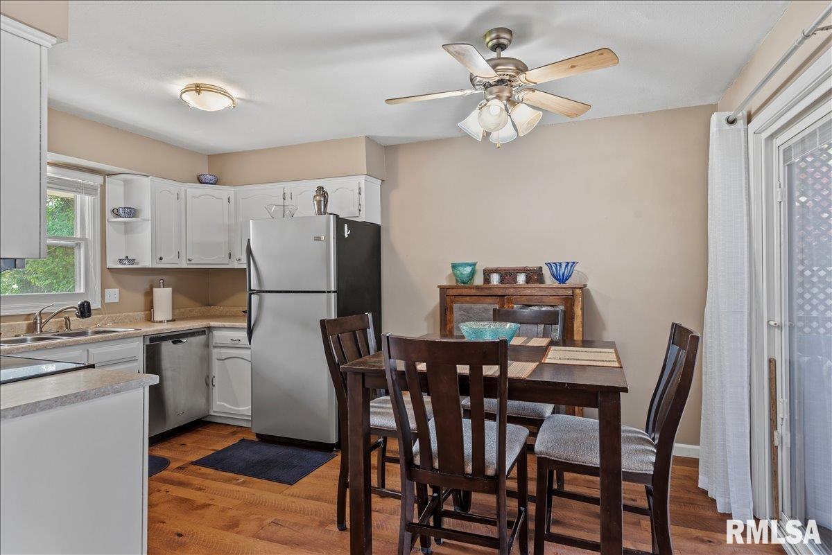 3215 Angelo Street Springfield, IL 62707 - Photo 4 of 29