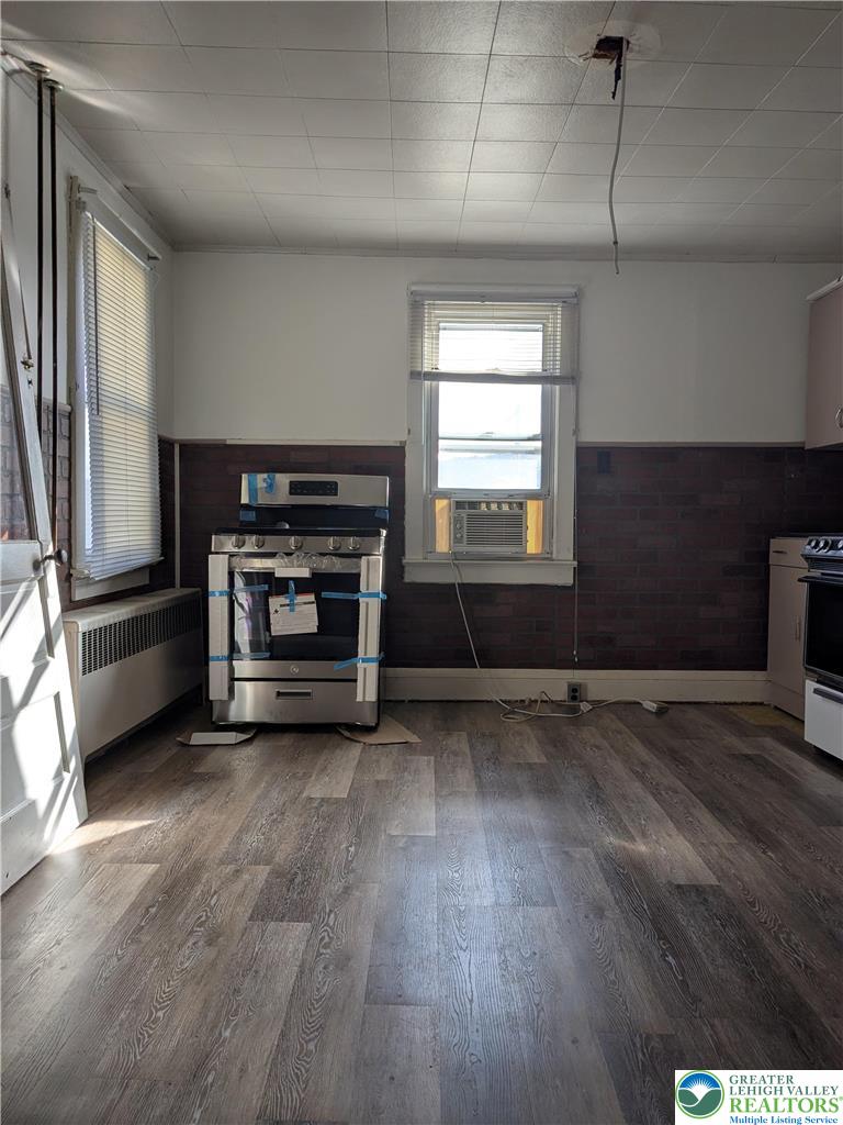 307 Oak Street Roseto, PA 18013 - Photo 8 of 15