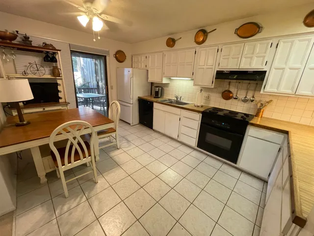 $160,000 | 8419 East Harry Wichita Ks 67207, Wichita, KS 67207