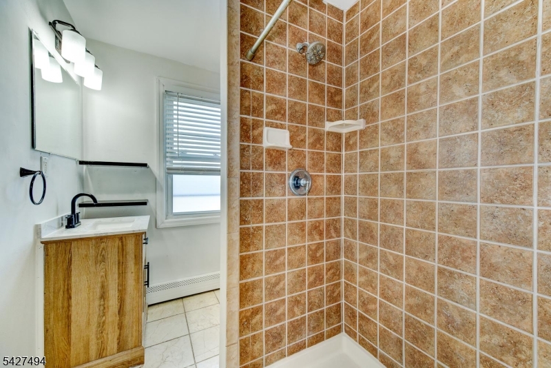 37 East Somerset Street, Unit 2 Raritan, NJ 08869 - Photo 18 of 21