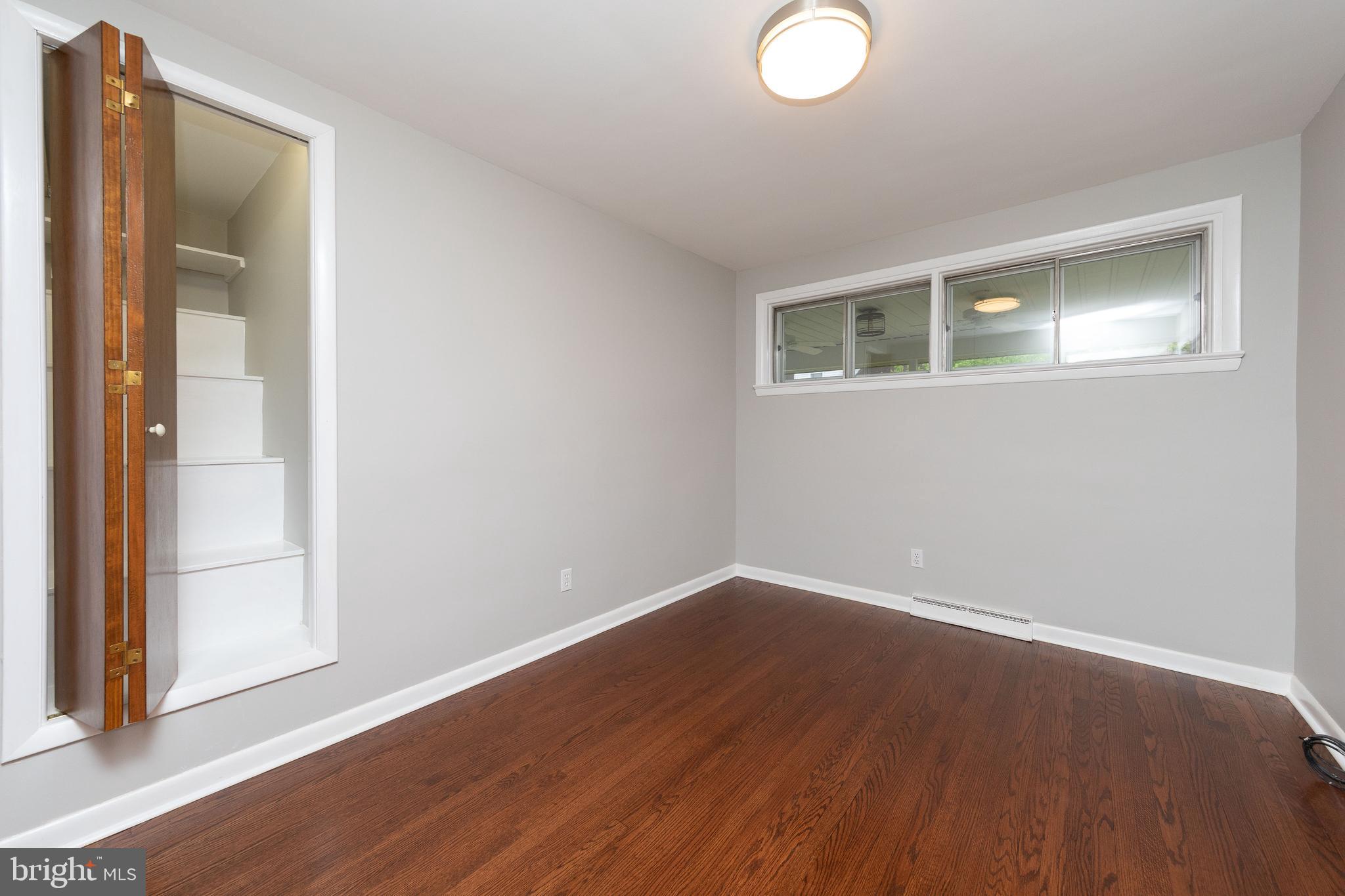 306 Walker Road Ambler, PA 19002 - Photo 15 of 29 Gallery Image 15
