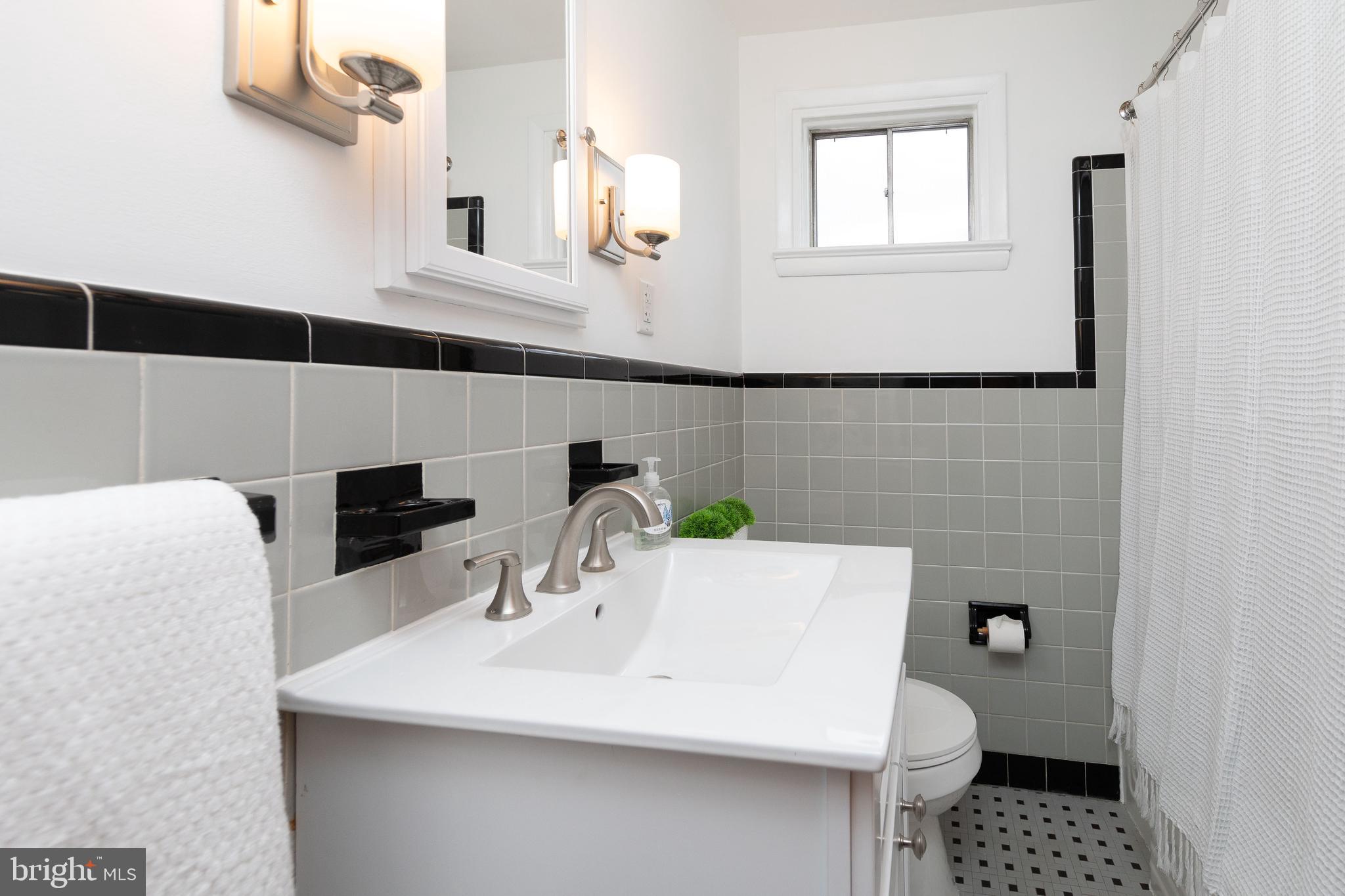 306 Walker Road Ambler, PA 19002 - Photo 21 of 29 Gallery Image 21