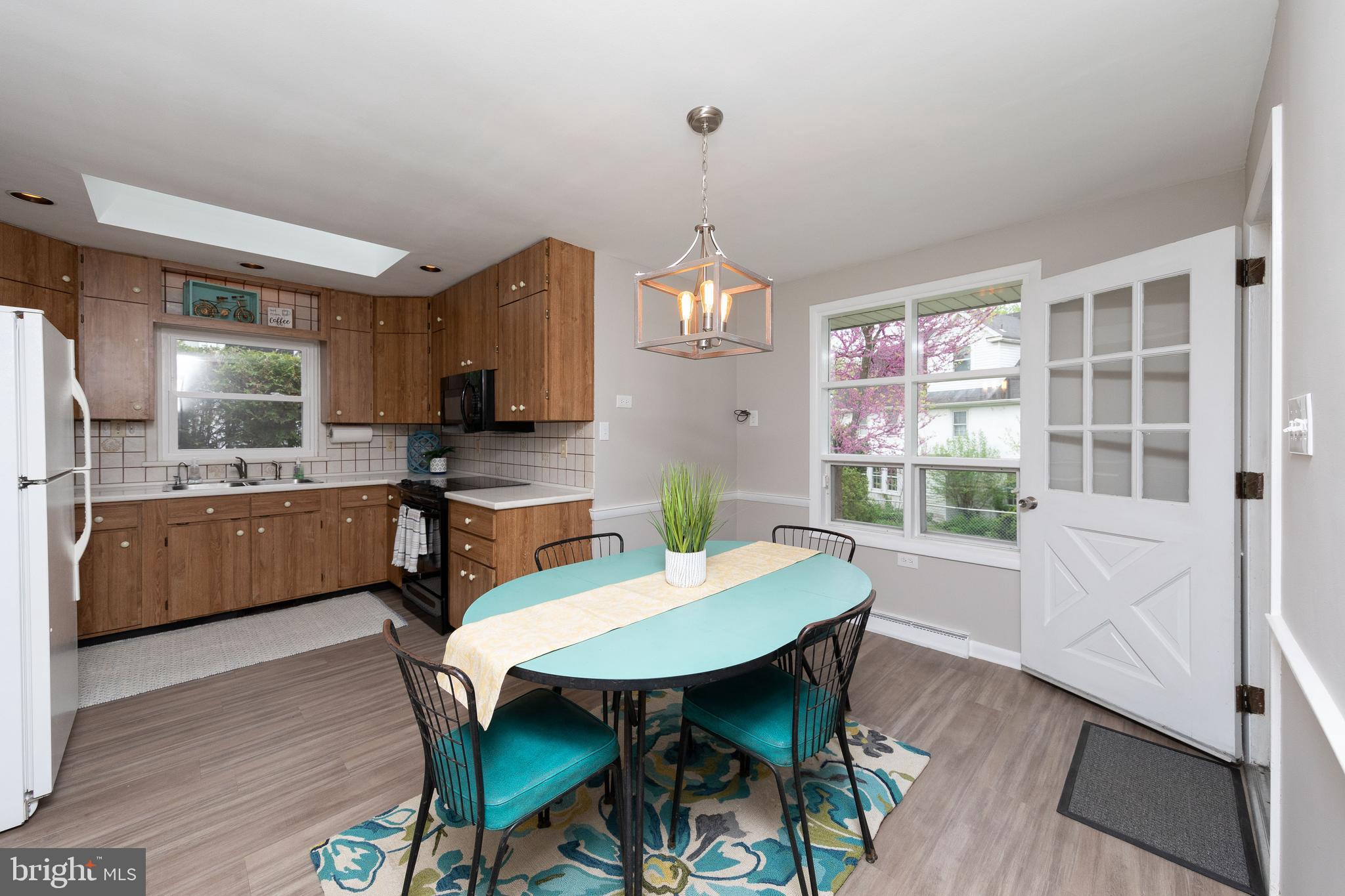 306 Walker Road Ambler, PA 19002 - Photo 7 of 29 Gallery Image 7