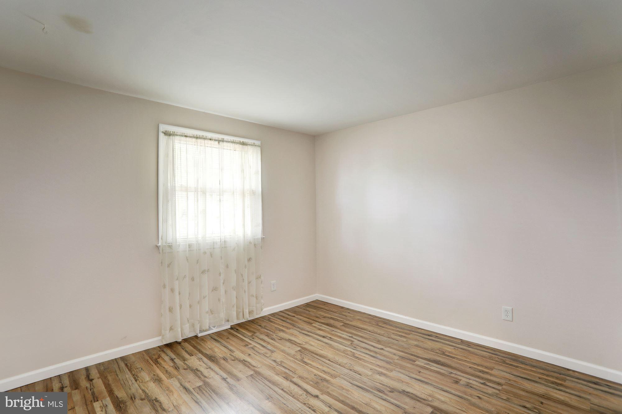 111 Parry Road Cinnaminson, NJ 08077 - Photo 20 of 31 Gallery Image 20