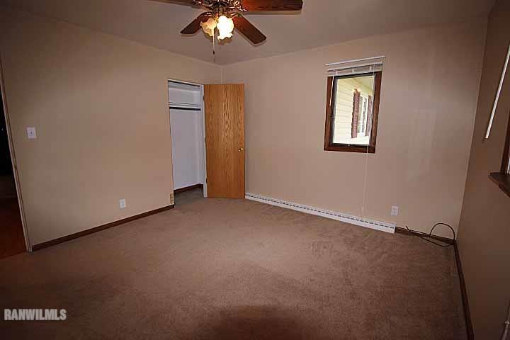 1763 East Currier Road Freeport, IL 61032 - Photo 11 of 24 Gallery Image 11