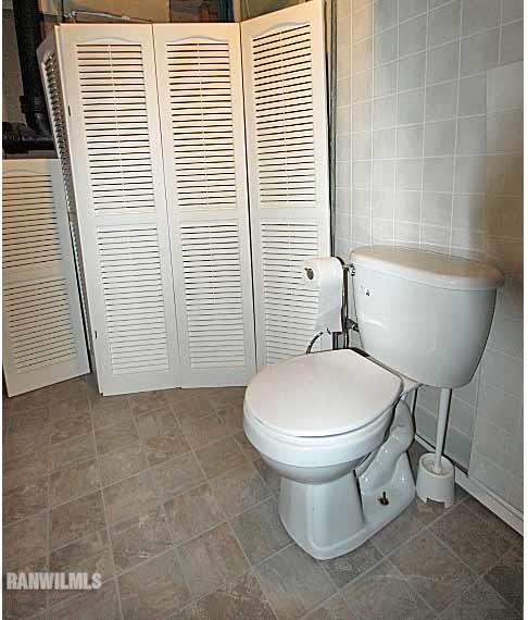 1763 East Currier Road Freeport, IL 61032 - Photo 18 of 24 Gallery Image 18