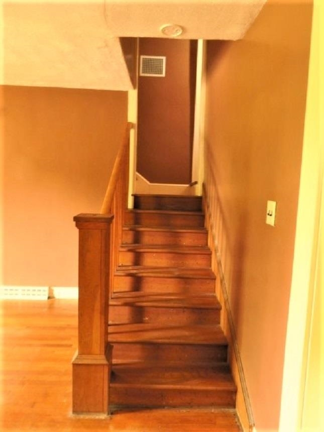 4113 Spring Hill Road Staunton, VA 24401 - Photo 21 of 49 a view of entryway