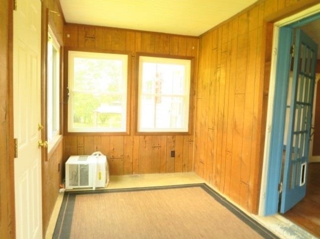 4113 Spring Hill Road Staunton, VA 24401 - Photo 6 of 49 a bathroom with a window