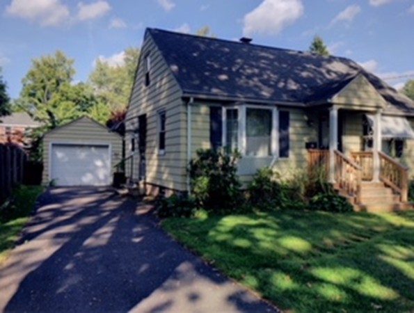 227 Edendale Street Springfield, MA 01104 - Photo 3 of 11