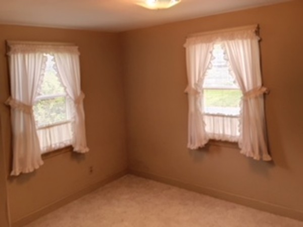 227 Edendale Street Springfield, MA 01104 - Photo 8 of 11