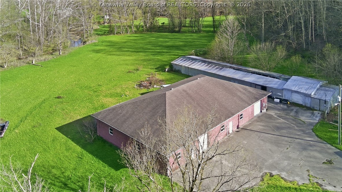 589 Adkins Branch Road St. Albans, WV 25177 - Photo 4 of 44 Gallery Image 4