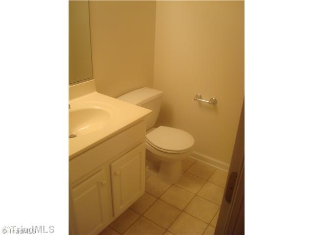 125 James High Point, Unit 3A High Point, NC 27265 - Photo 11 of 14 Other Bath.