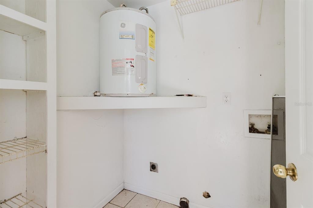 7804 Wilmar Court Port Richey, FL 34668 - Photo 14 of 82