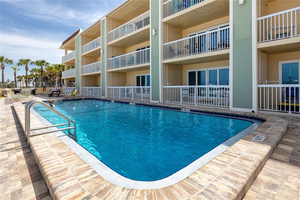50 Gulf Boulevard, Unit 108 Indian Rocks Beach, FL 33785 - Photo 37 of 48