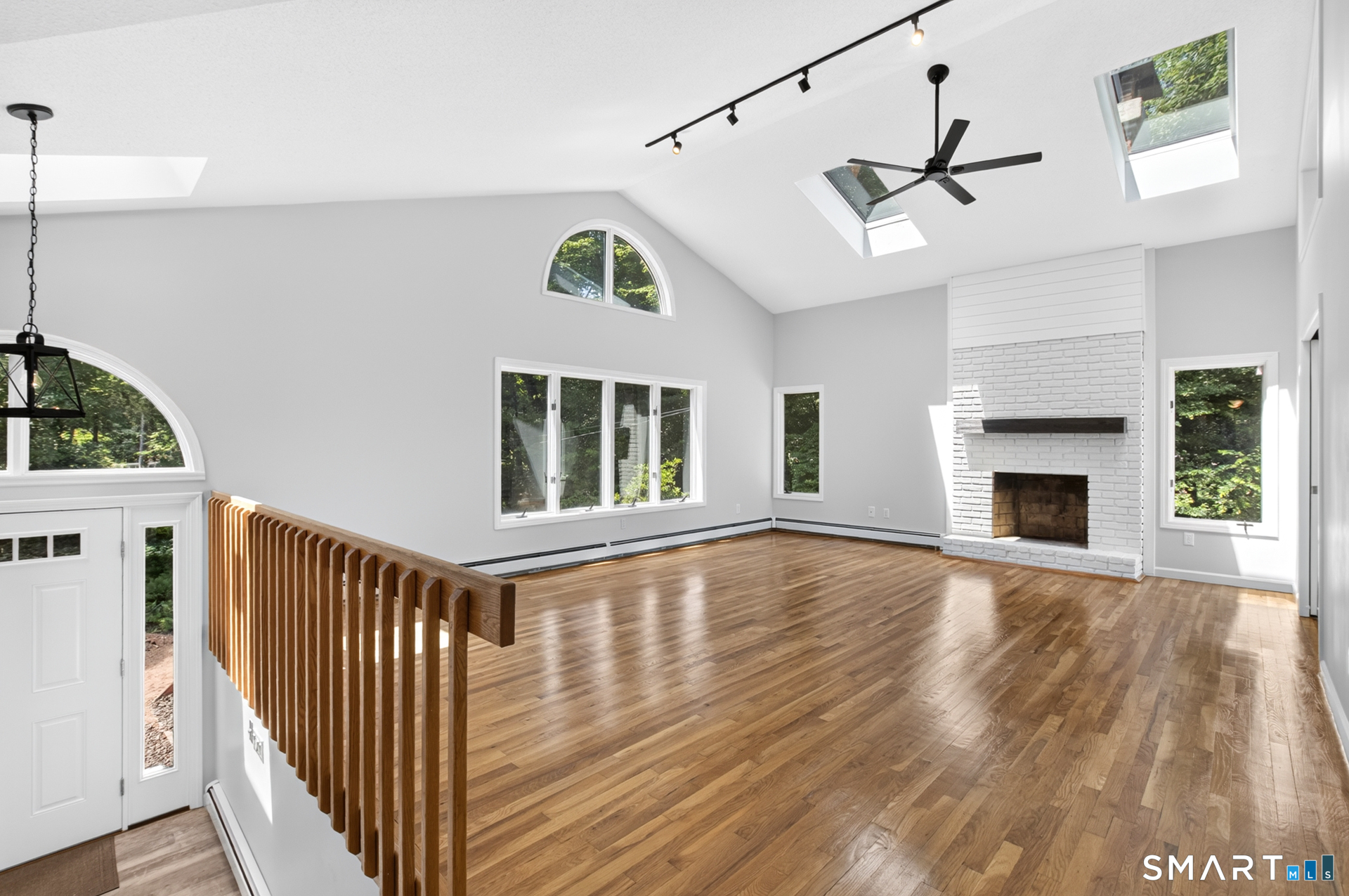 227 W Road Marlborough, CT 06447 - Photo 15 of 35
