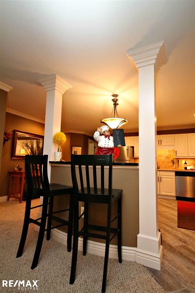 2030 Grace Rochester, MI 48309 - Photo 8 of 31 31261141-7.JPG