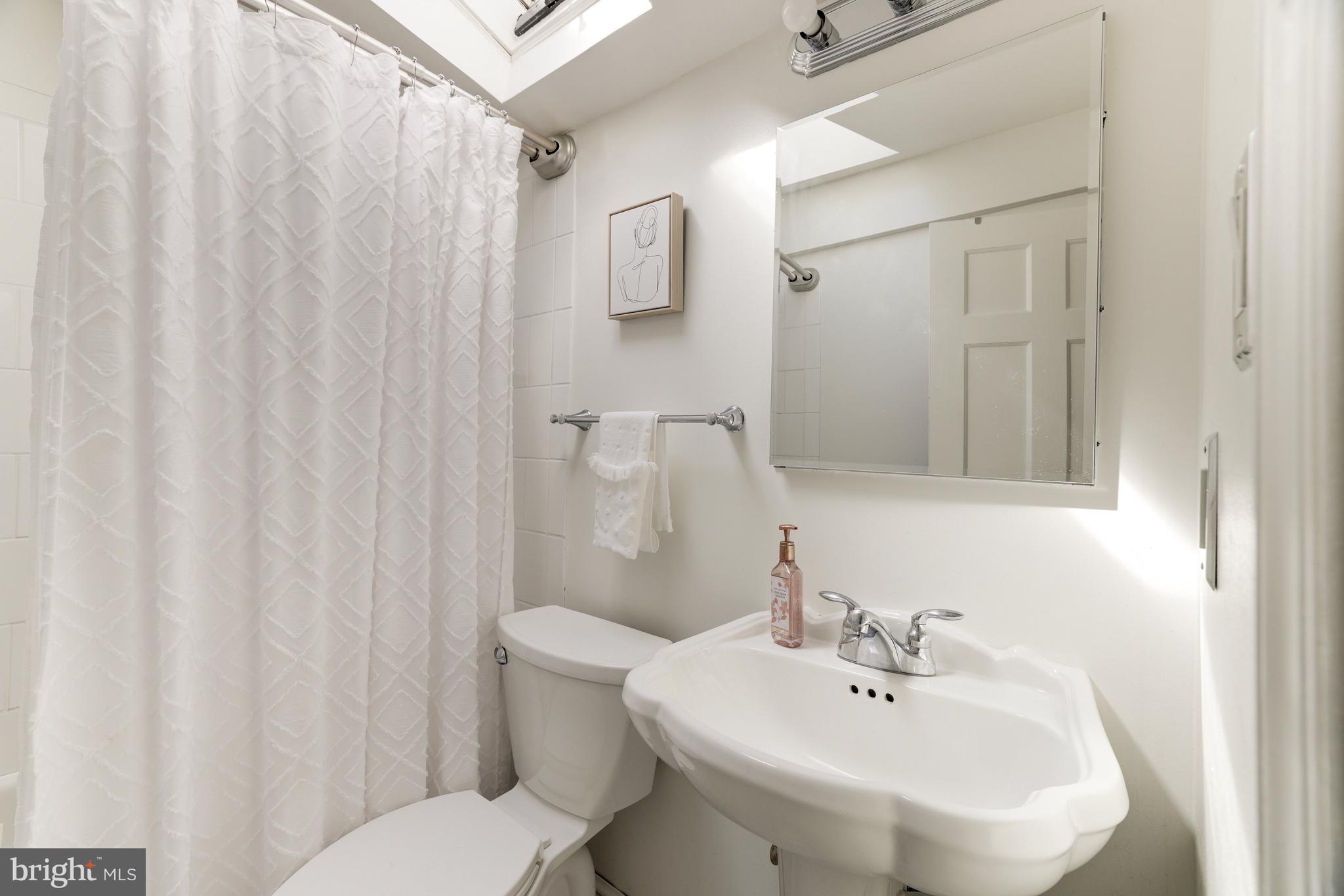 4731 24th Road North Arlington, VA 22207 - Photo 38 of 52 Gallery Image 38