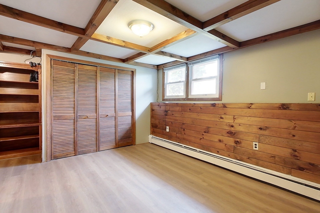 9 Oakland Road Pepperell, MA 01463 - Photo 20 of 37