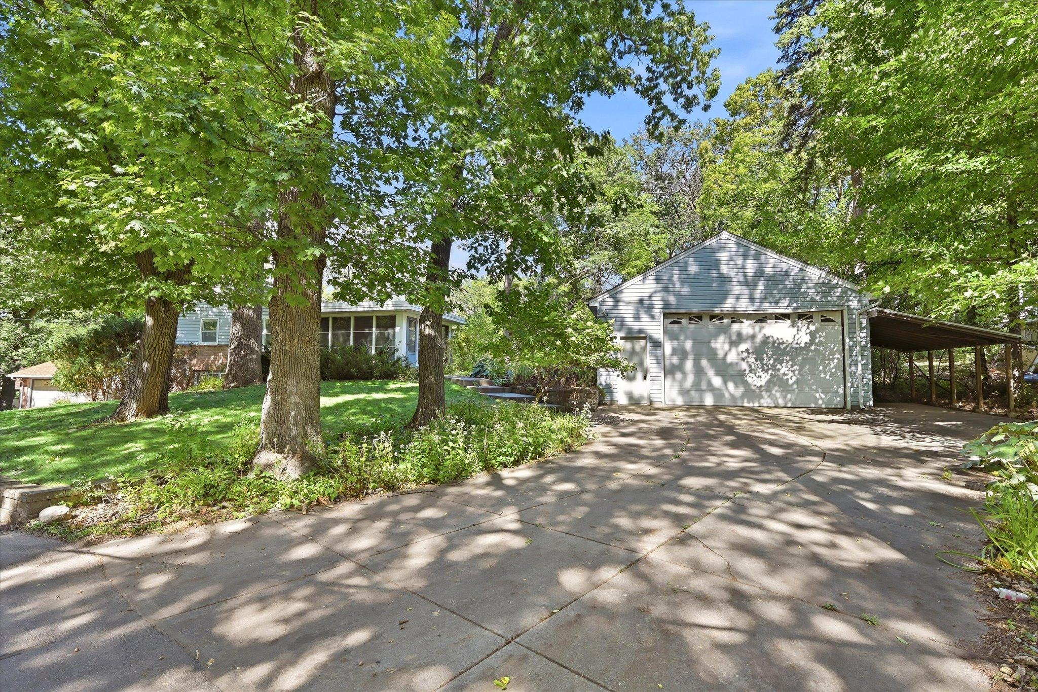 14310 Quigley Road Minnetonka, MN 55345 - Photo 51 of 65 Gallery Image 51