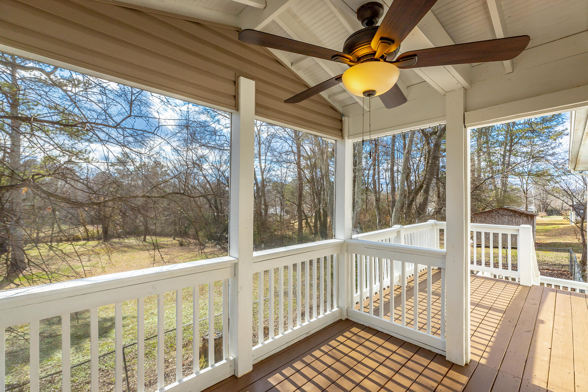8070 Dudley Road Chattanooga, TN 37421 - Photo 23 of 33 Screened Porch
