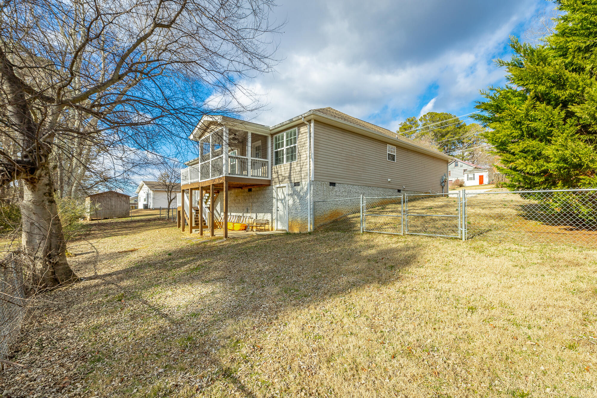 8070 Dudley Road Chattanooga, TN 37421 - Photo 28 of 33 Fenced Back Yard