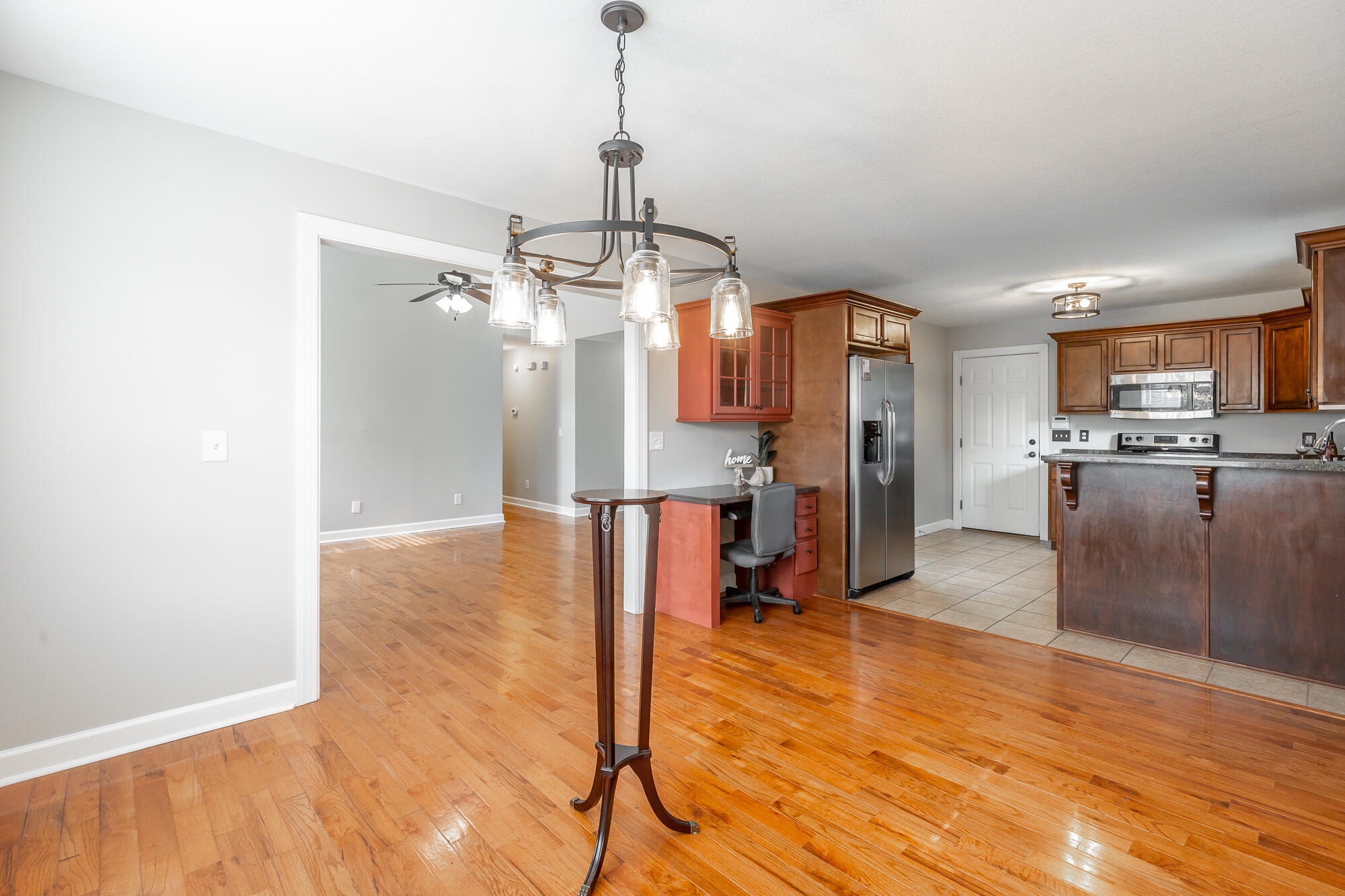 8070 Dudley Road Chattanooga, TN 37421 - Photo 7 of 33 Dining with New Light Fixture
