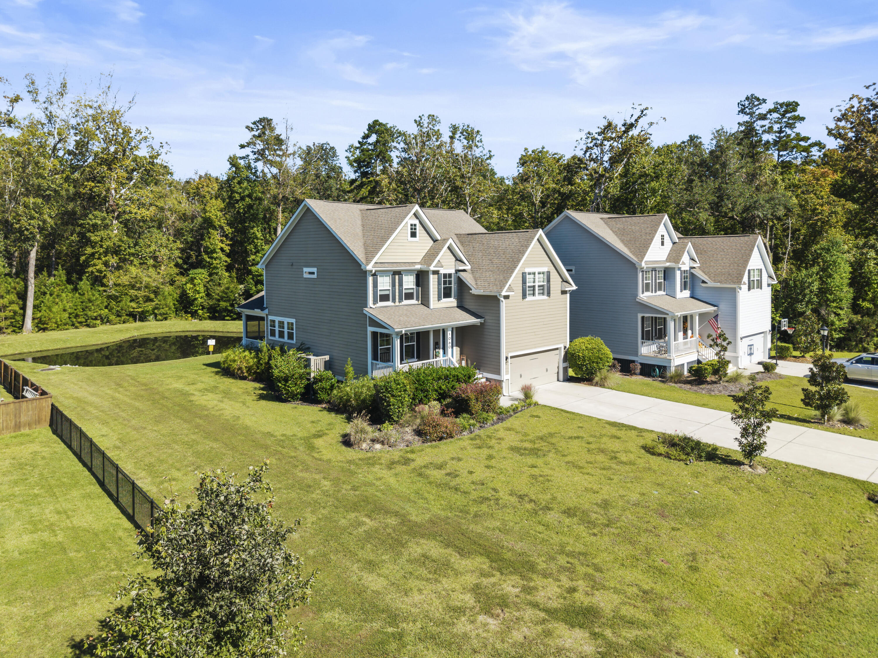 1060 Hunt Club Charleston, SC 29414 - Photo 2 of 39 02EDB8F2-9651-4620-AF6C-EEBE631D2784