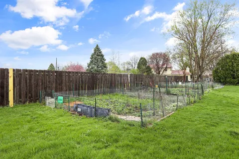 $195,000 | 2434 Independence Lane, Unit 108, Madison, WI 53704