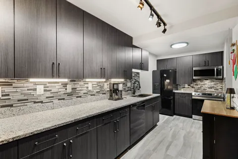 $195,000 | 2434 Independence Lane, Unit 108, Madison, WI 53704