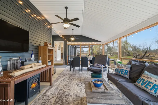 $949,000 | 1633 West River Road, Moreau, NY 12831