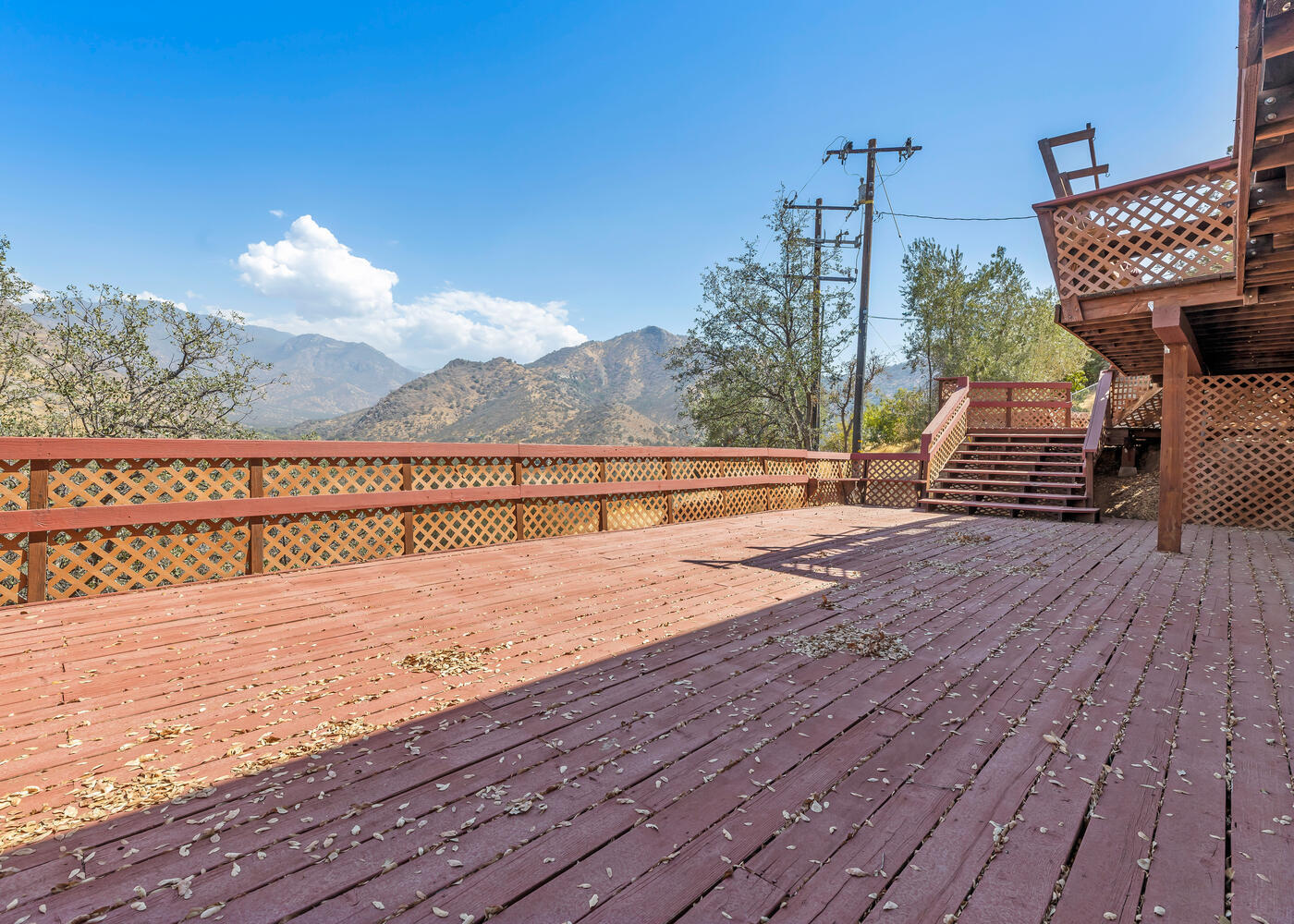 40613 Crystal Drive Three Rivers, CA 93271 - Photo 11 of 58 Back Deck