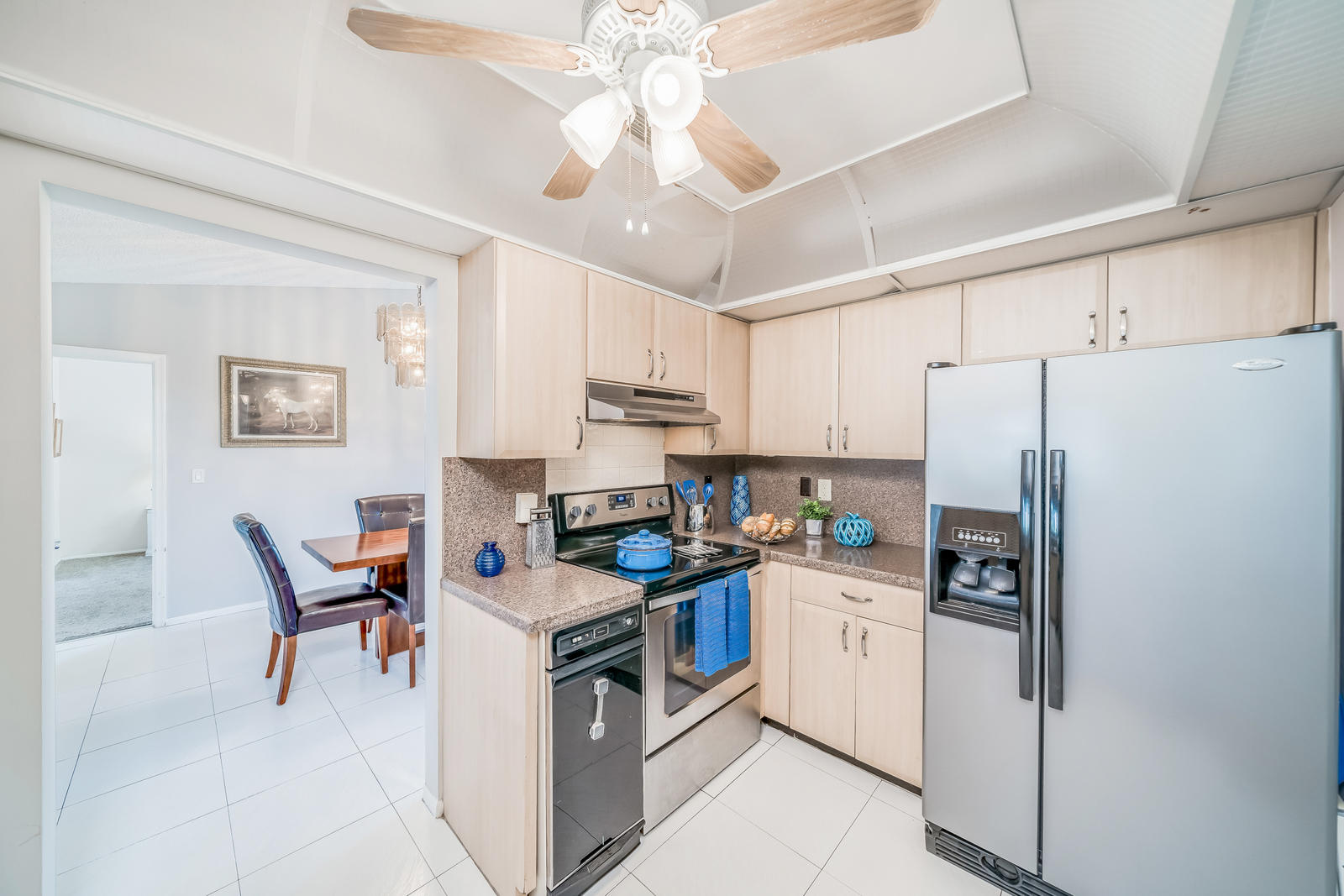 9155 Bedford Drive Boca Raton, FL 33434 - Photo 12 of 45 Kitchen