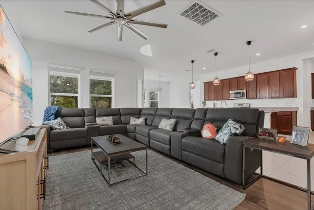 $3,750 | 12880 Westside Vlg Loop, Windermere, FL 34786