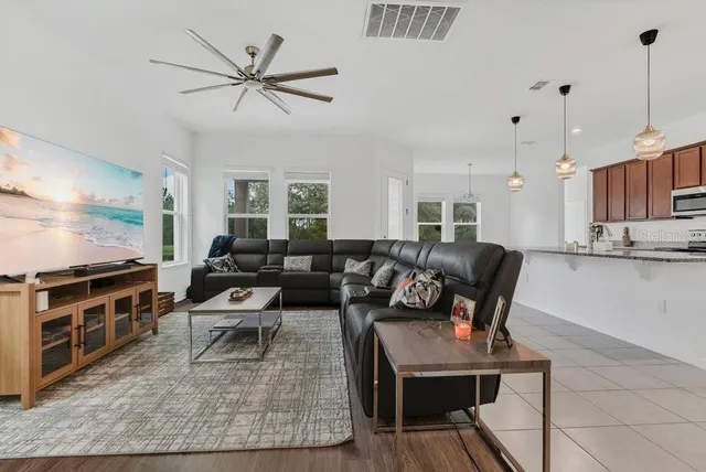 $3,750 | 12880 Westside Vlg Loop, Windermere, FL 34786