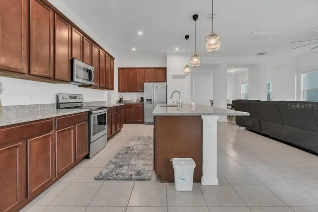 $3,750 | 12880 Westside Vlg Loop, Windermere, FL 34786