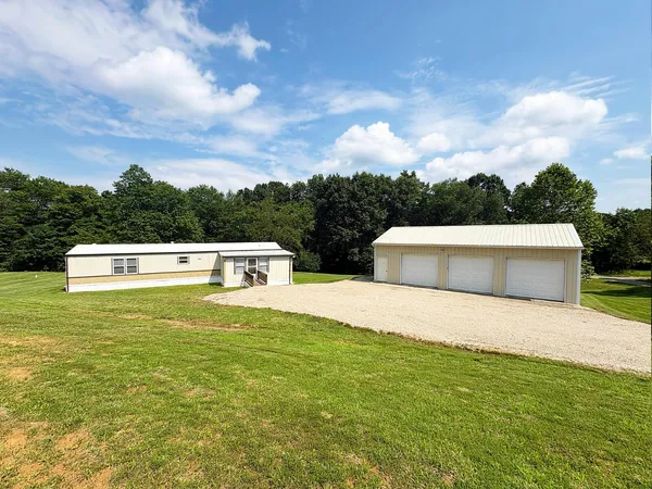 $198,000 | 6480 Township Road 293, Corning, OH 43730