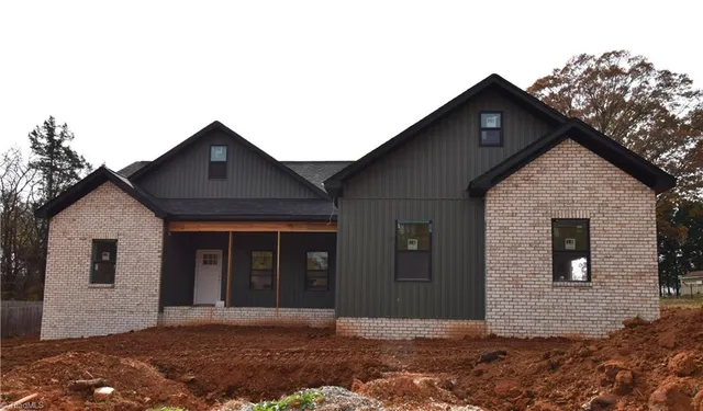 $429,900 | 4381 Continental Drive, Pfafftown, NC 27040